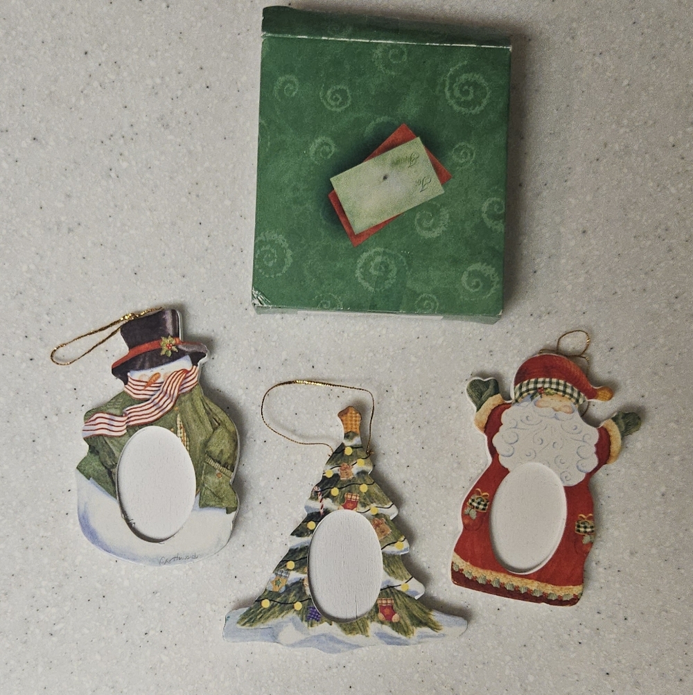 Global Innovations Holiday Frame Ornaments, set of 3